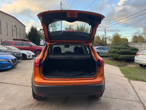 2017 Nissan Rogue Sport SV