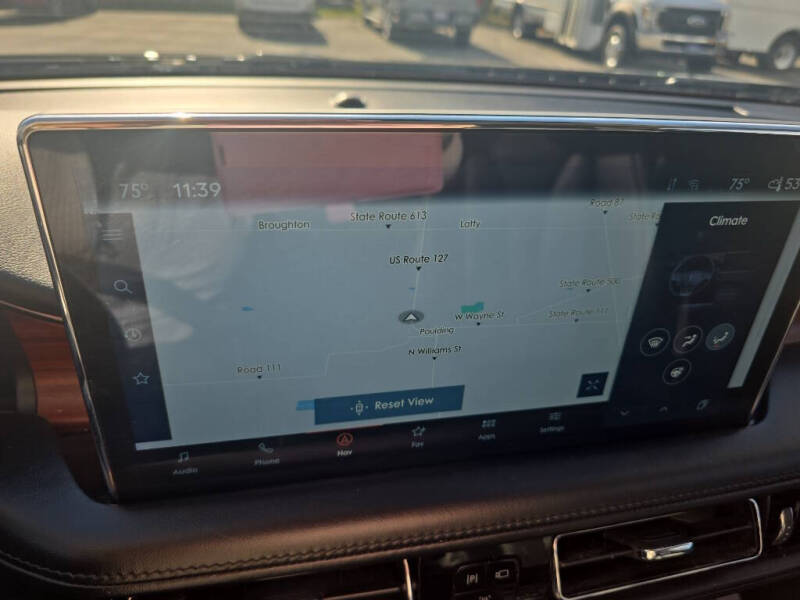 2022 Lincoln Nautilus Reserve