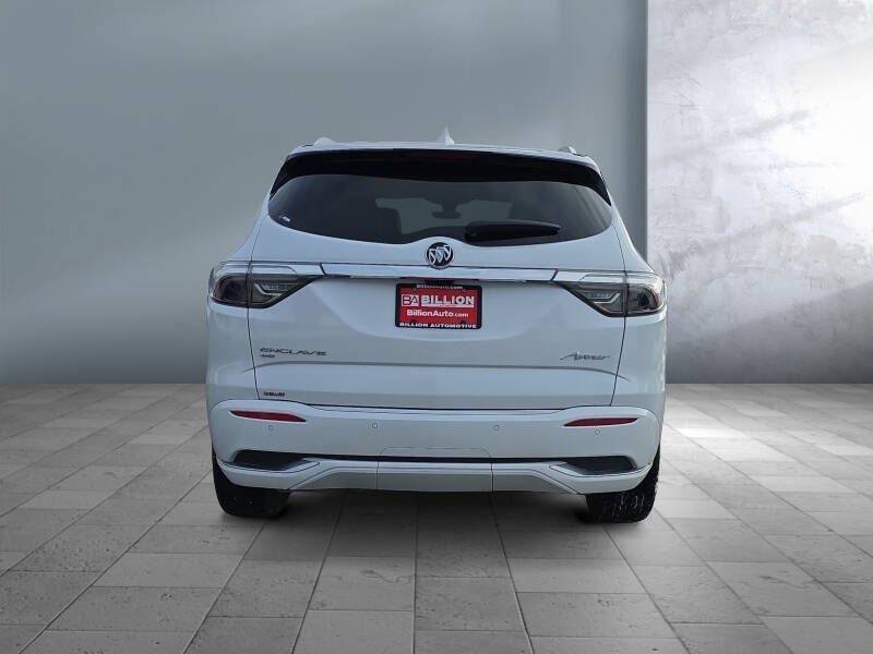 2024 Buick Enclave Avenir