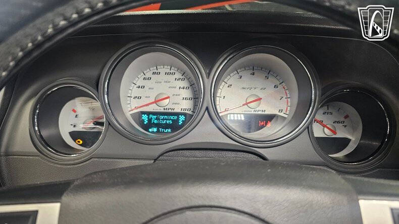 2009 Dodge Challenger SRT8