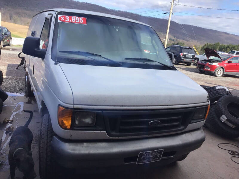2004 Ford E-Series Cargo