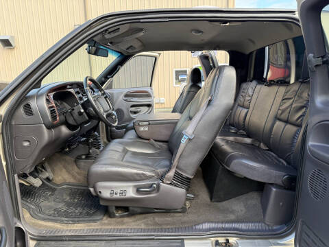 2002 Dodge Ram 2500 SLT Plus