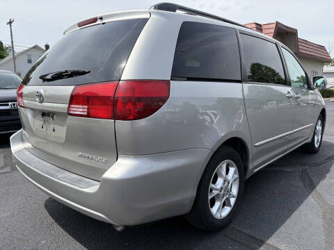 2005 Toyota Sienna