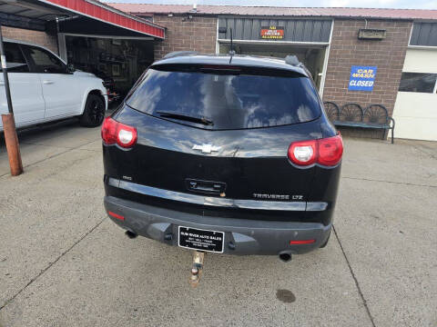 2010 Chevrolet Traverse LTZ