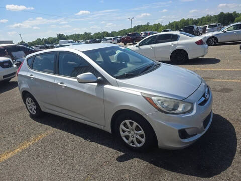 2012 Hyundai Accent GS