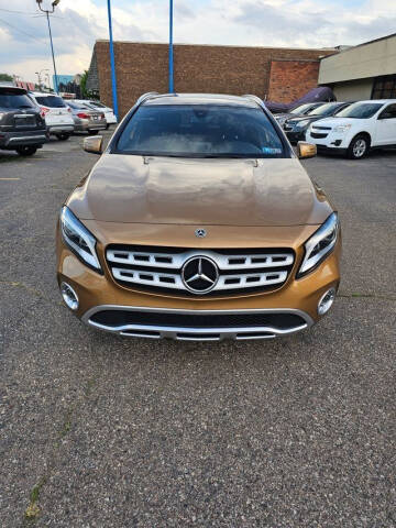 2018 Mercedes-Benz GLA for sale at GREAT DEAL AUTO SALES in Center Line MI