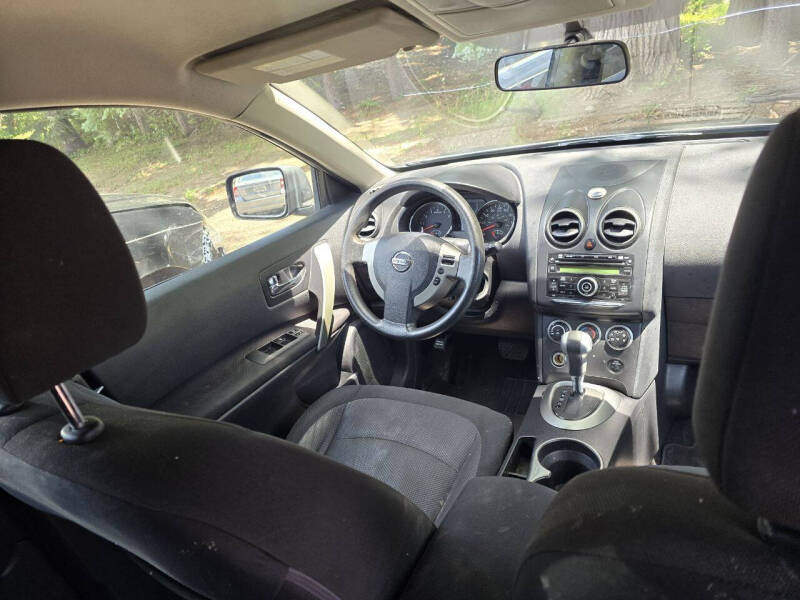2011 Nissan Rogue S