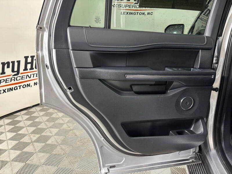 2022 Ford Expedition XLT