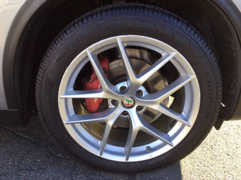 2019 Alfa Romeo Stelvio Ti