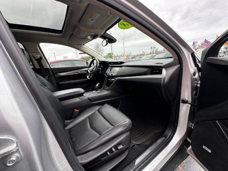 2018 Cadillac XT5 Luxury