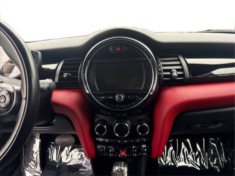 2018 MINI Convertible Cooper