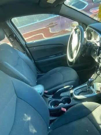 2014 Chrysler 200 LX