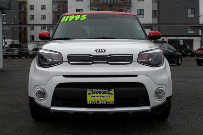 2017 Kia Soul +