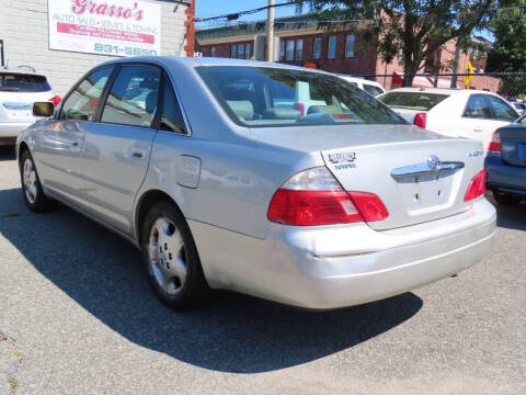 2004 Toyota Avalon XL
