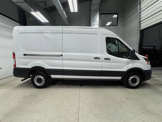 2022 Ford Transit