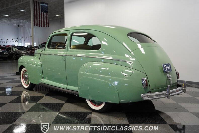 1941 Ford Super Deluxe