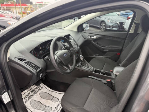 2017 Ford Focus SE