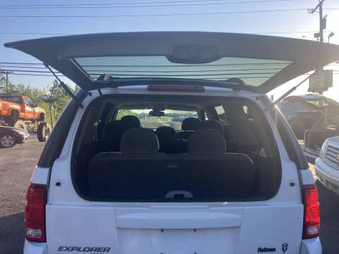 2003 Ford Explorer XLT