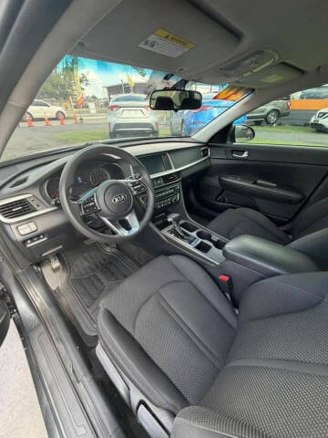 2020 Kia Optima LX
