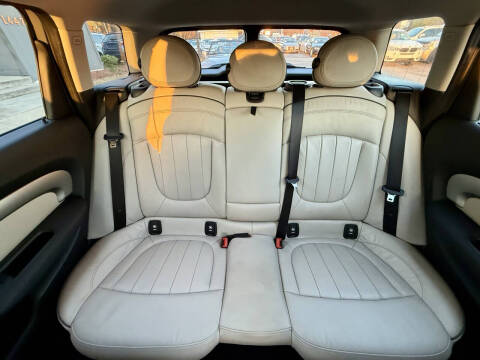 2016 MINI Clubman Cooper