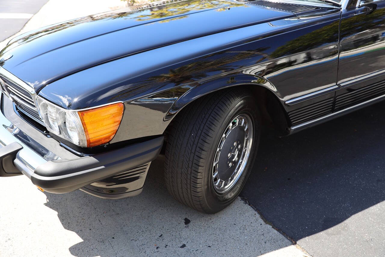 1987 Mercedes-Benz 560-Class for sale at DE AUTOS INC in San Juan Capistrano, CA