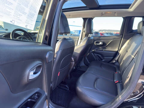 2023 Jeep Renegade Trailhawk