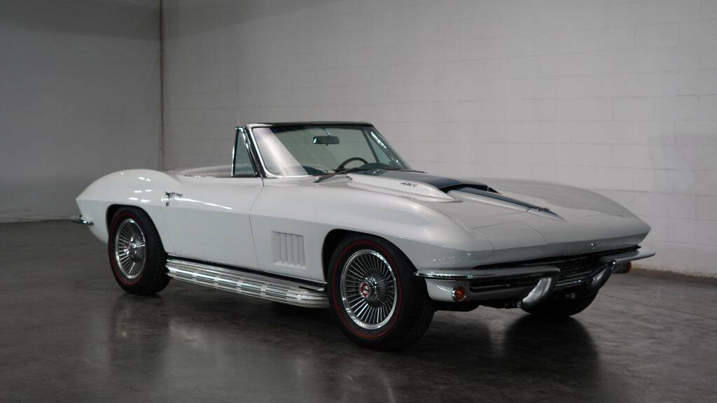 1967 Chevrolet Corvette 6