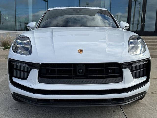 2026 Porsche Macan S