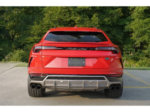 2020 Lamborghini Urus
