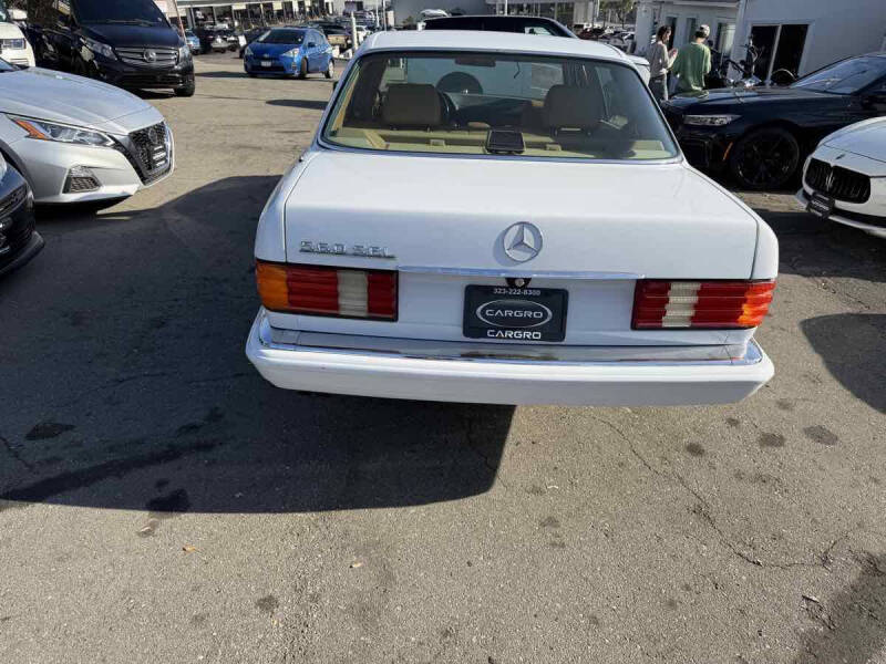 1991 Mercedes-Benz 560-Class 560 SEL