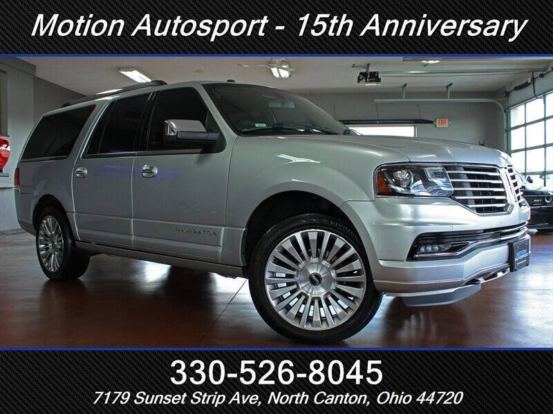2017 Lincoln Navigator L Select