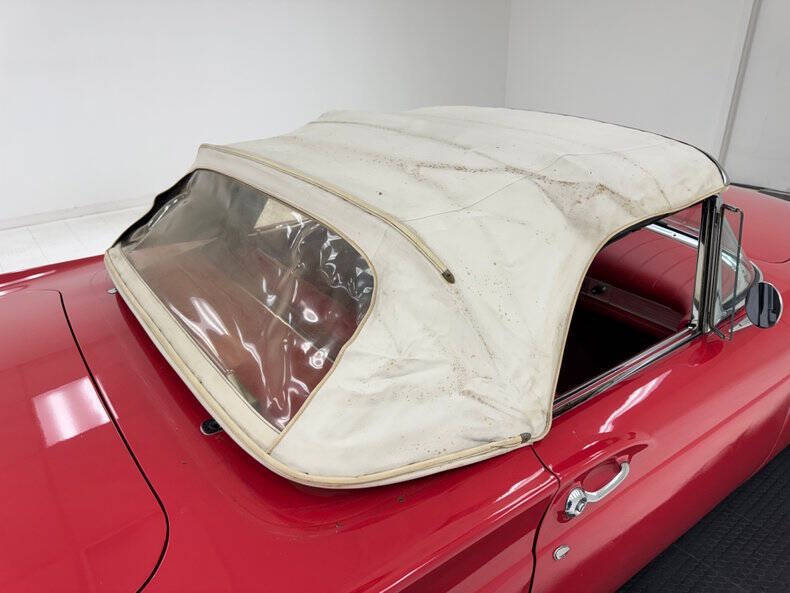 1957 Ford Thunderbird