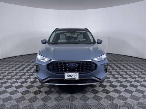 2026 Ford Escape Platinum