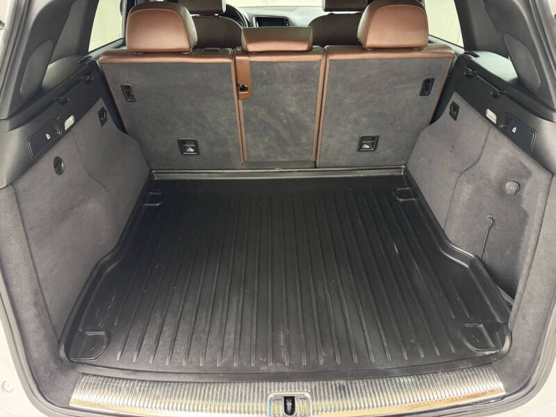 2017 Audi Q5 2.0T quattro Premium Plus