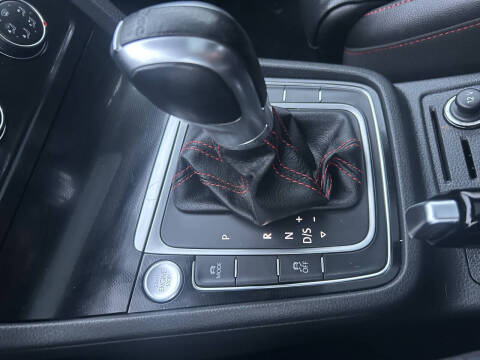 2017 Volkswagen Golf GTI Autobahn