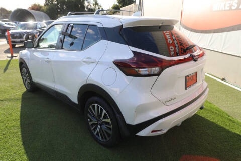 2023 Nissan Kicks SV