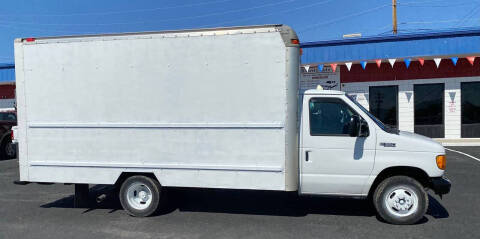 2003 Ford E-Series E-350 SD