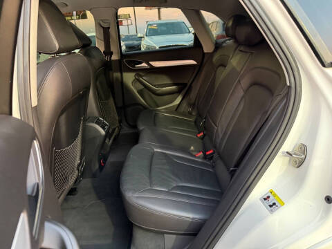 2015 Audi Q3 2.0T quattro Premium Plus