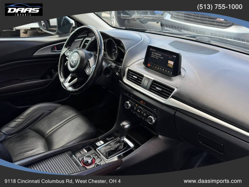 2018 Mazda MAZDA3 Touring