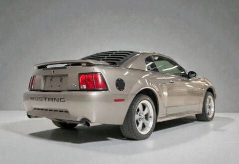 2002 Ford Mustang GT Deluxe