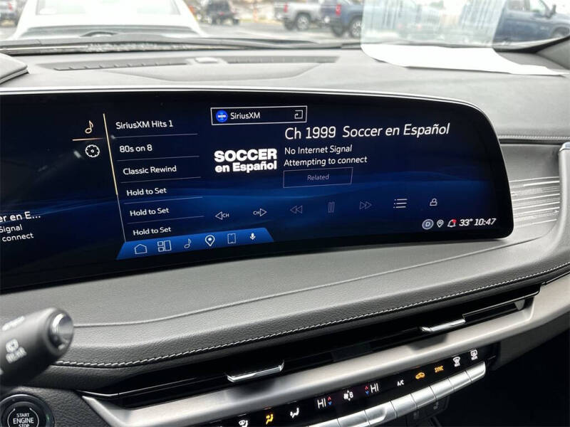 2024 Cadillac XT4 Premium Luxury