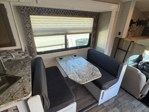 2019 Ford E-Series E-450 SD