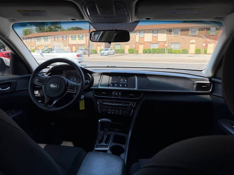 2018 Kia Optima LX