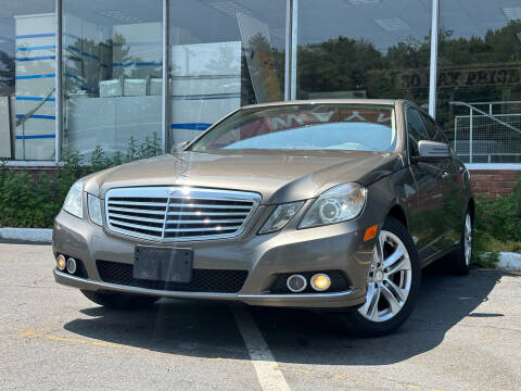 2011 Mercedes-Benz E-Class for sale at MAGIC AUTO SALES in Little Ferry NJ