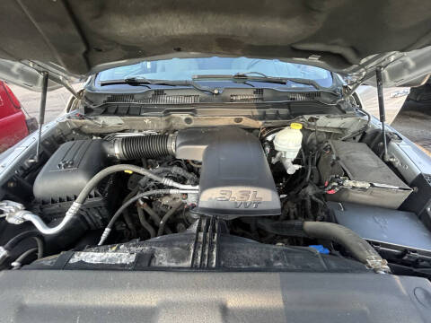 2013 RAM 1500 SLT