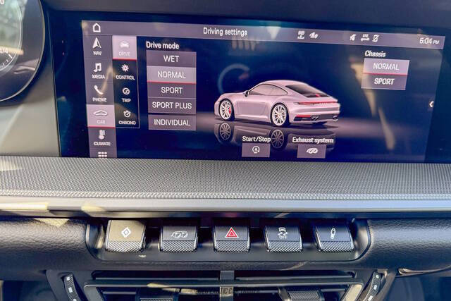 2021 Porsche 911 Carrera