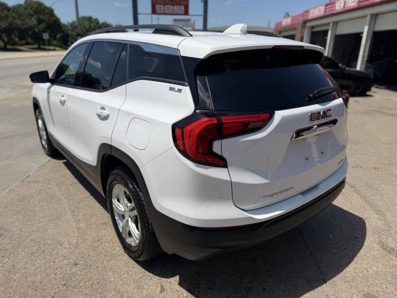 2020 GMC Terrain SLE