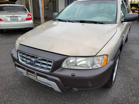 2005 Volvo XC70