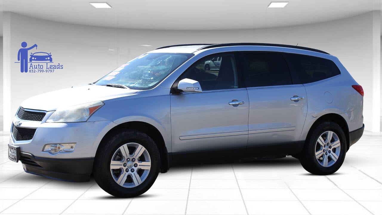 2011 Chevrolet Traverse 1LT photo 7