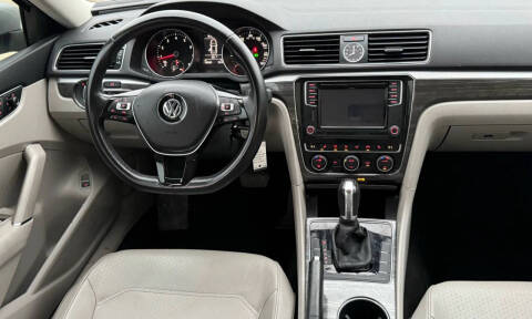 2016 Volkswagen Passat